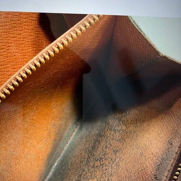 Louis Vuitton Dark Brown Monogram Clutch - Picture 7 of 13